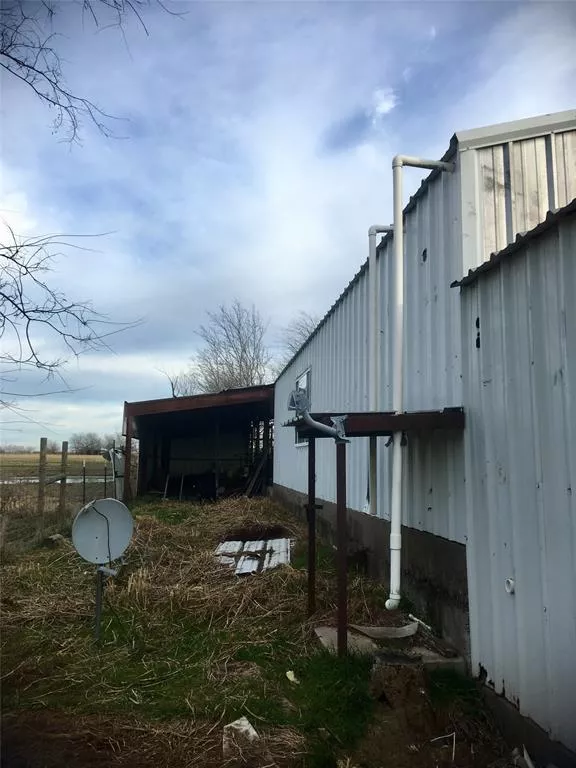 3493 County Road 4586 Sulphur Springs, Texas 75482