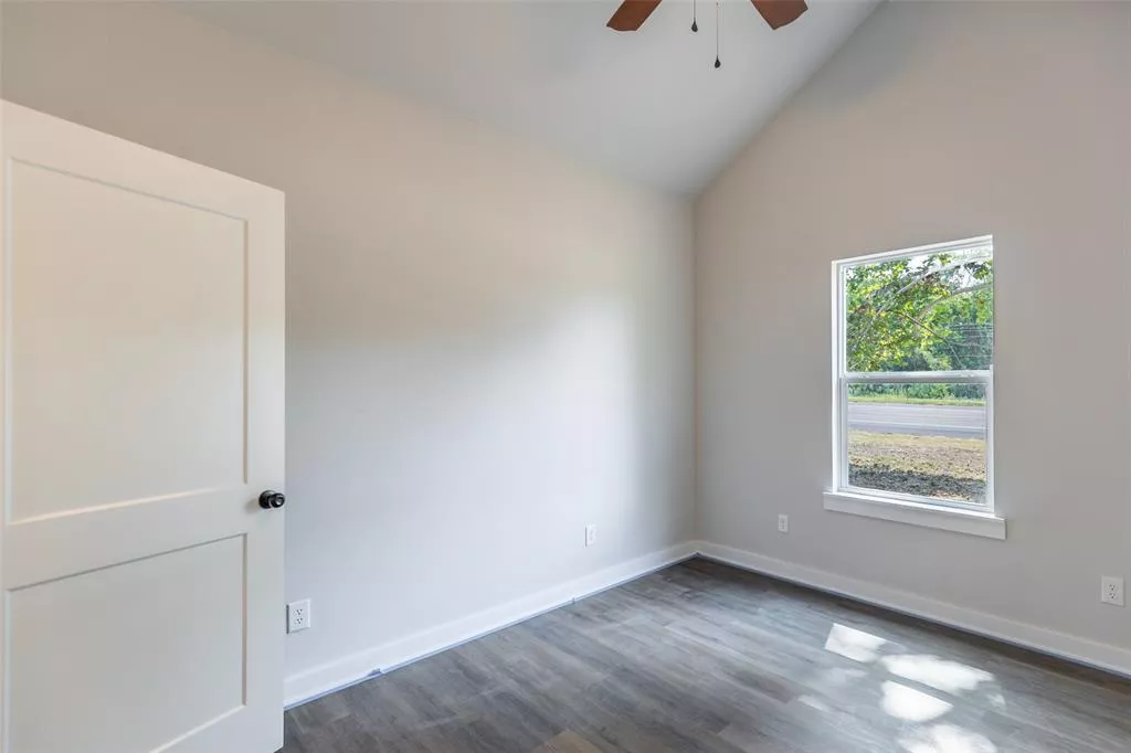 4277 N State Highway 37 Winnsboro, Texas 75494