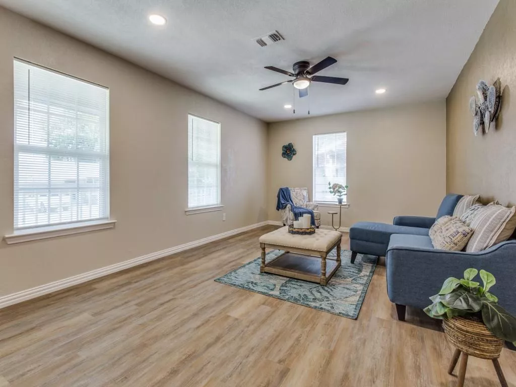 4308 5th Avenue, Fort Worth, Texas 76115