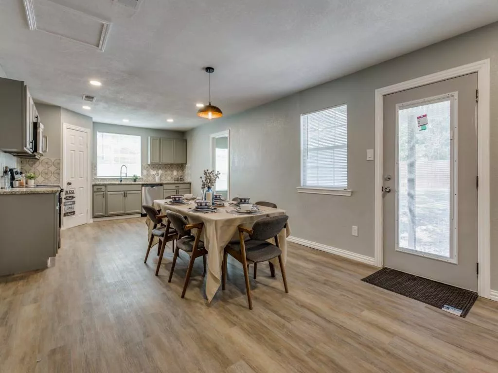 4308 5th Avenue, Fort Worth, Texas 76115