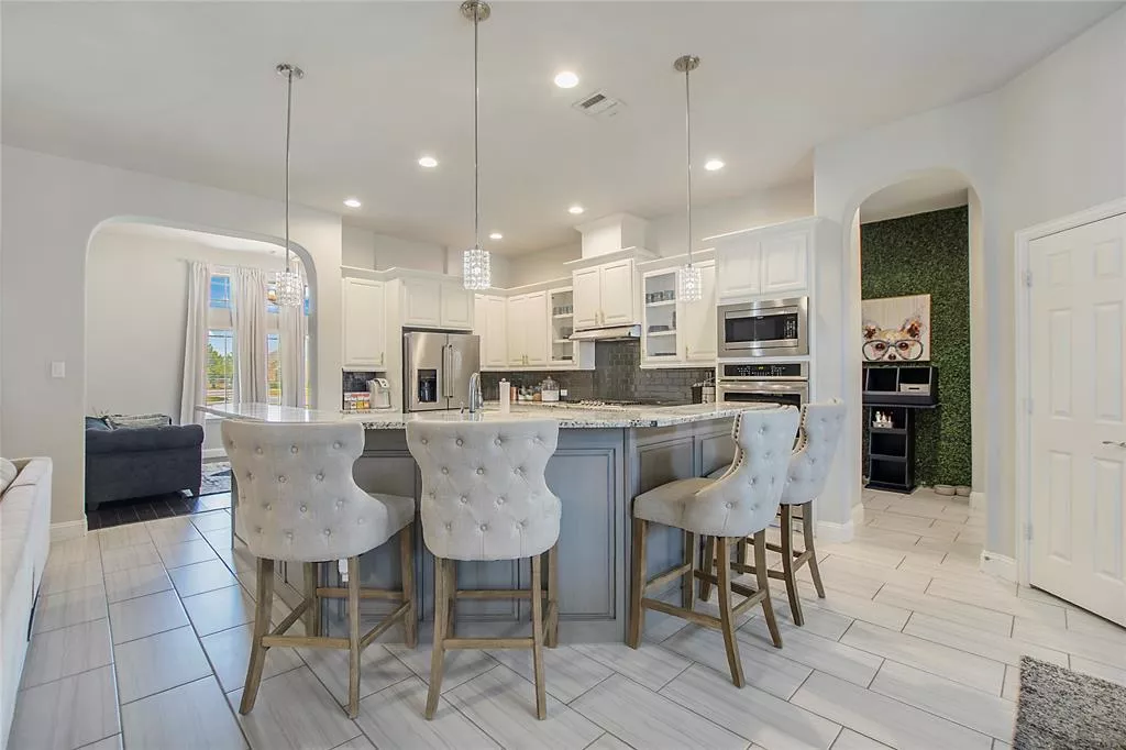 4331 Rush Road, Midlothian, Texas 76065