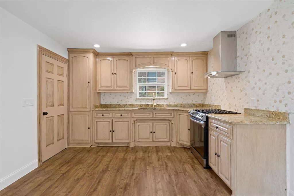 4444 Sahara Place, Fort Worth, Texas 76115