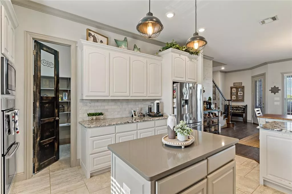 4946 FM 38 S Brookston, Texas 75421