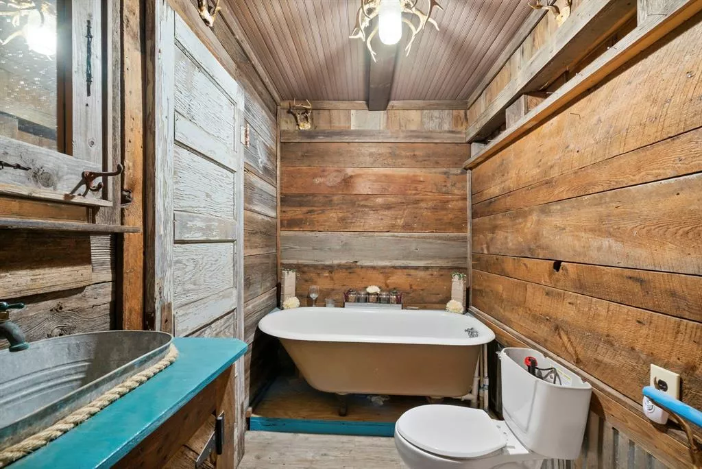 901 W 8th Street, Cisco, Texas 76437