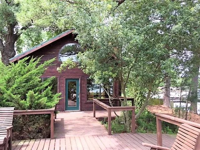 Indian Springs Malakoff, Texas 75148