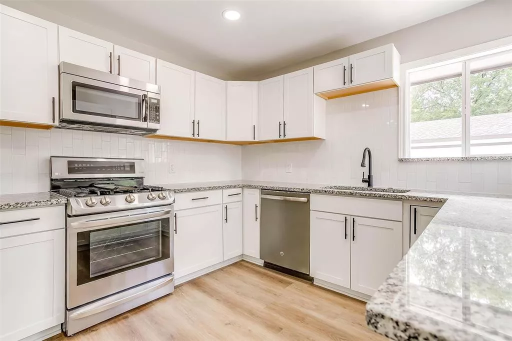 10319 Libby Lane, Dallas, Texas 75228