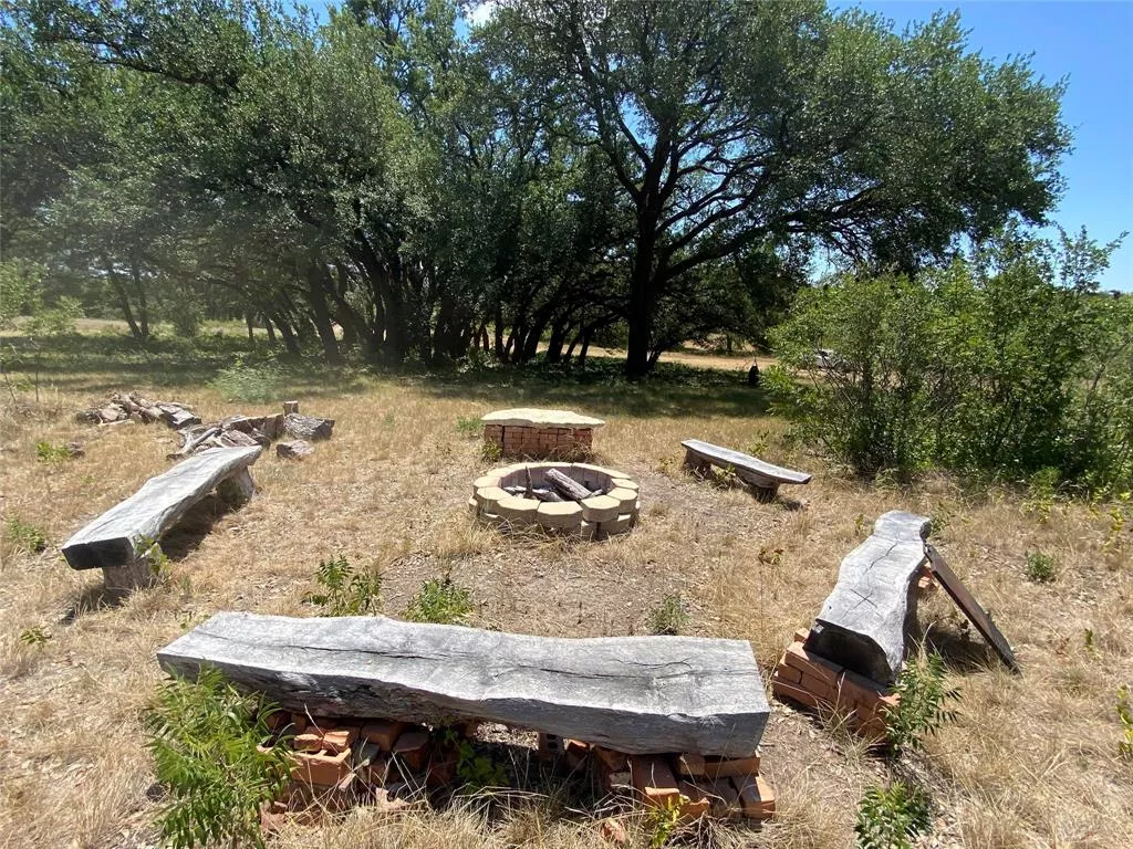 1672 Comanche County Road 343 Dublin, Texas 76446