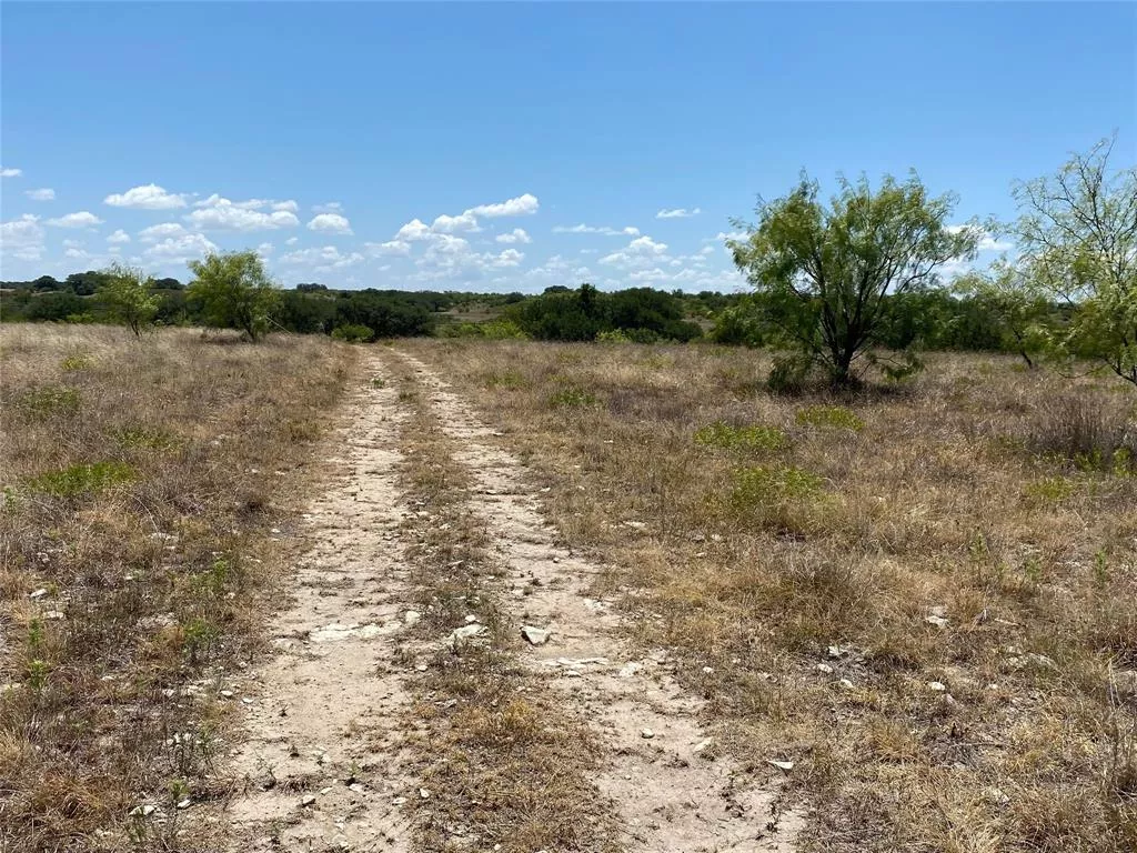 1672 Comanche County Road 343 Dublin, Texas 76446