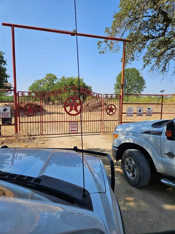 222 County Rd 323 Comanche, Texas 76442