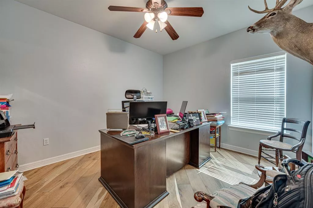 465 Dawson Road, Waxahachie, Texas 71567