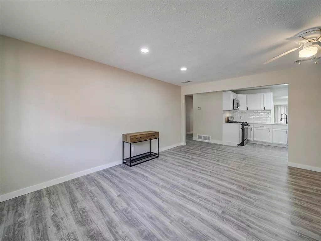 7922 Tillman Street, Dallas, Texas 75217