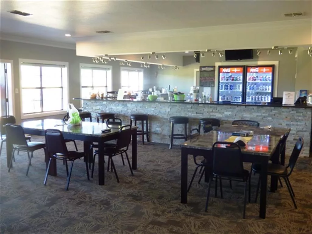 98 CR 2100 Daingerfield, Texas 75638