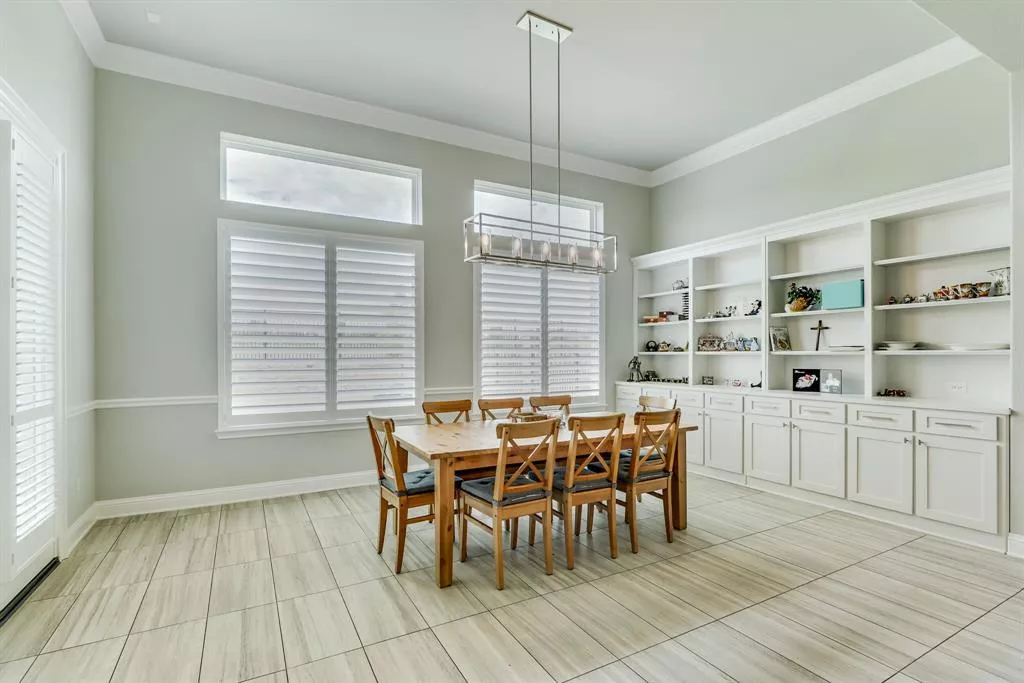 2240 Sullenberger Way, Flower Mound, Texas 75028