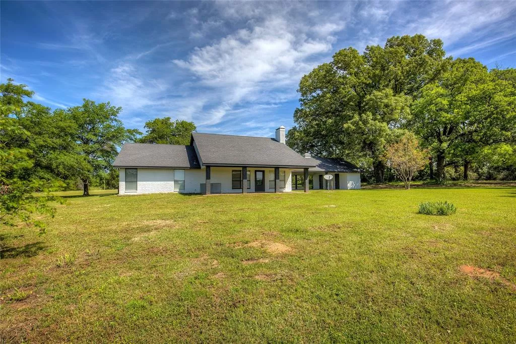 3887 VZ CR 3213 Wills Point, Texas 75169