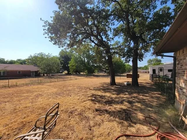 733 N Avenue B Springtown, Texas 76082