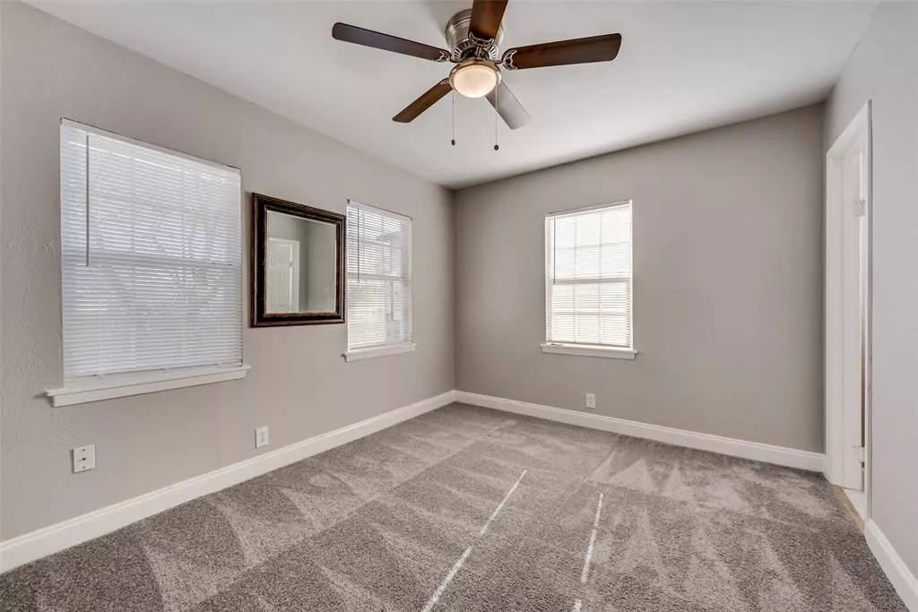 206 15th Street, Grand Prairie, Texas 75050