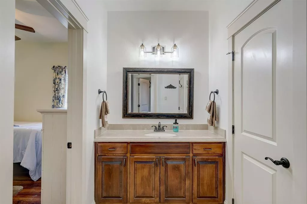 8432 Fullerton Drive, Cleburne, Texas 76033