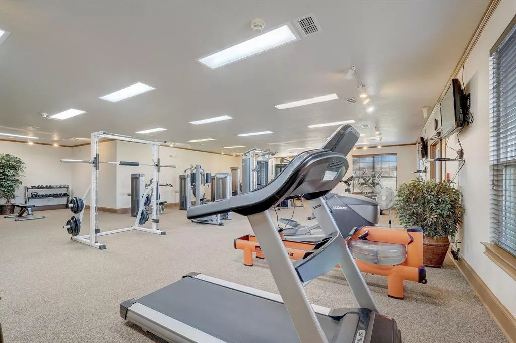 8432 Fullerton Drive, Cleburne, Texas 76033