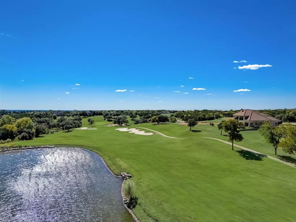 8432 Fullerton Drive, Cleburne, Texas 76033