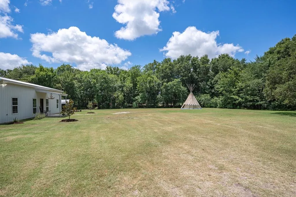 1327 Vz CR 3910 Wills Point, Texas 75169