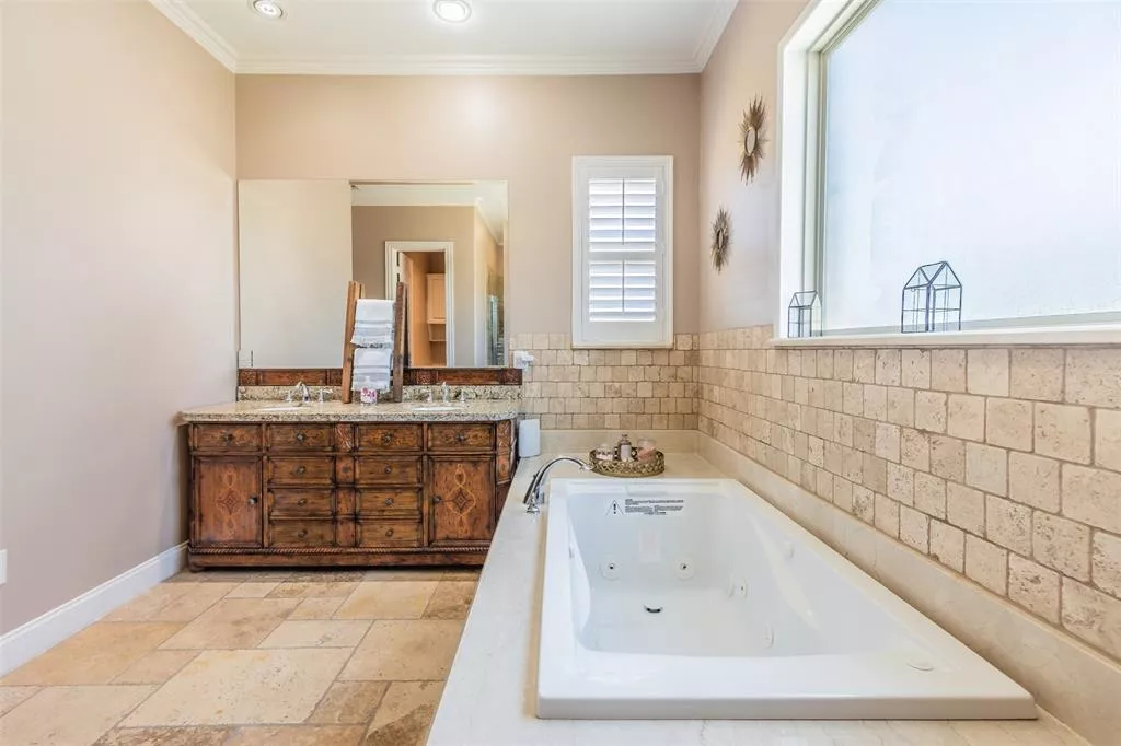 182 Whitehead Road, Royse City, Texas 75189