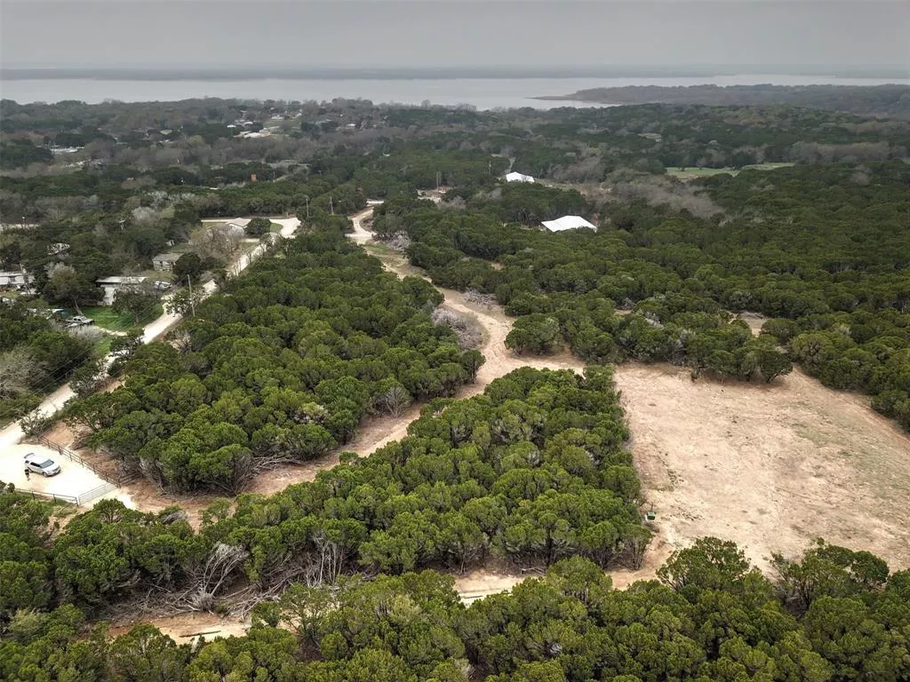 318 Fort Graham Road, Whitney, Texas 76692