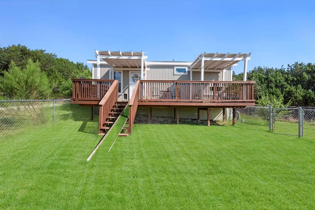 9437 Hilltop Drive, Cleburne, Texas 76033