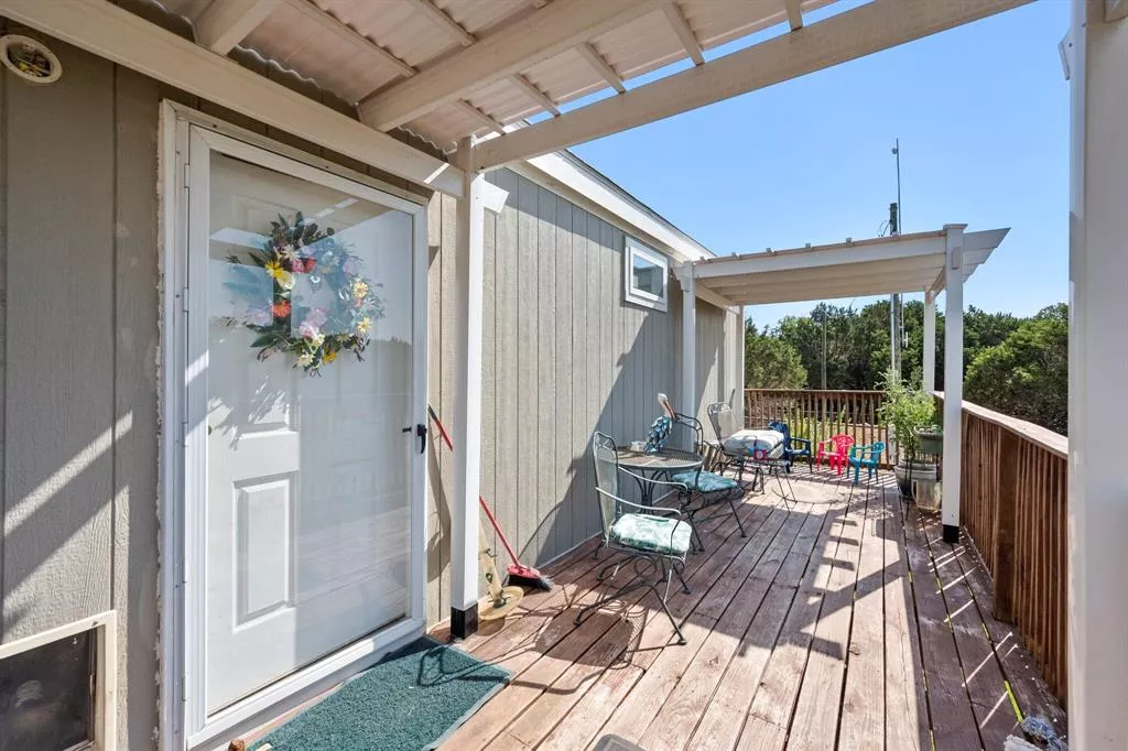 9437 Hilltop Drive, Cleburne, Texas 76033