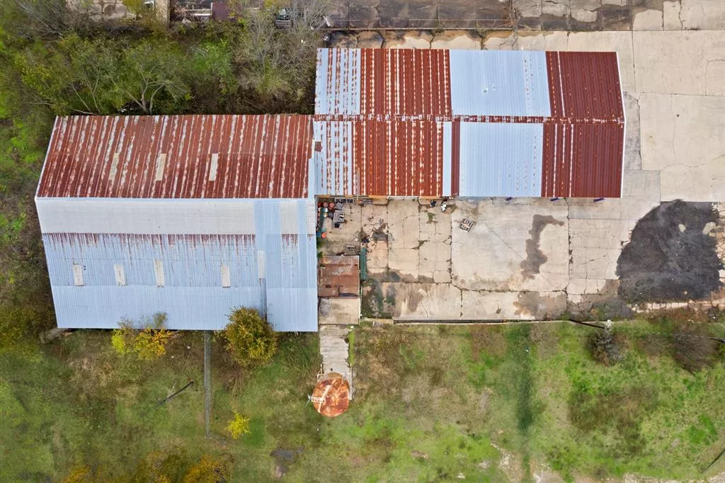 305 W Main Street, Mount Vernon, Texas 75457