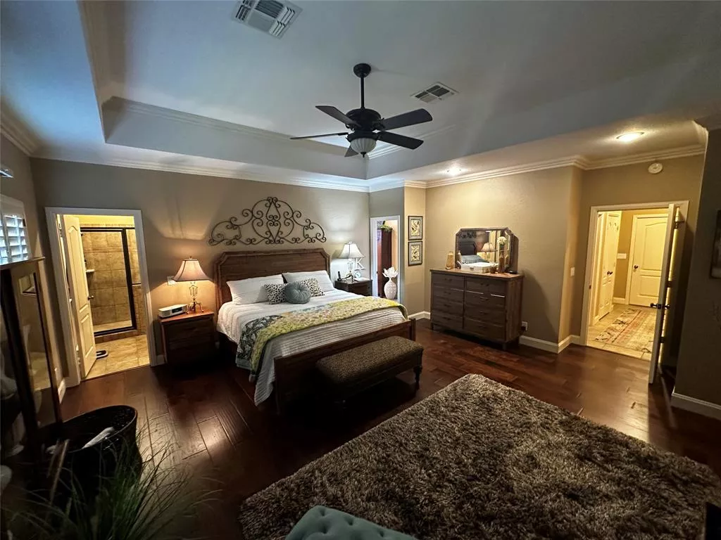 1602 Jefferson Street, Bowie, Texas 76230