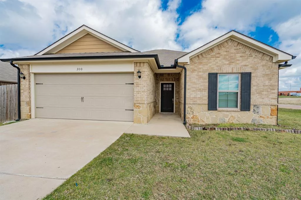 300 Ruffin Road, Mabank, Texas 75147