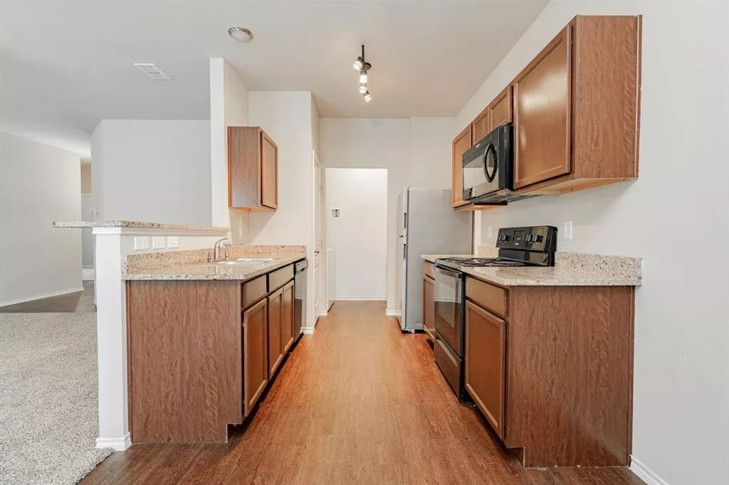 300 Ruffin Road, Mabank, Texas 75147