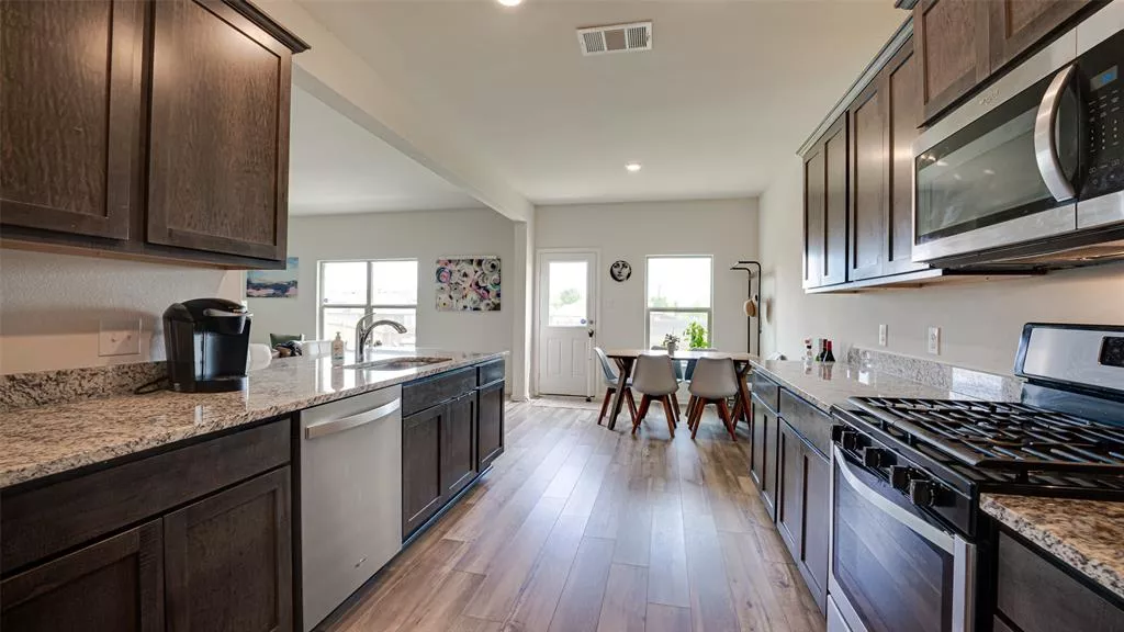 328 Micah Lane, Ferris, Texas 75125