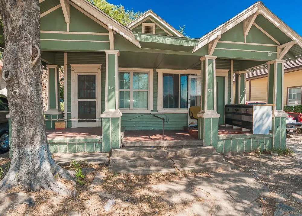 731 Sunset Avenue, Dallas, Texas 75208
