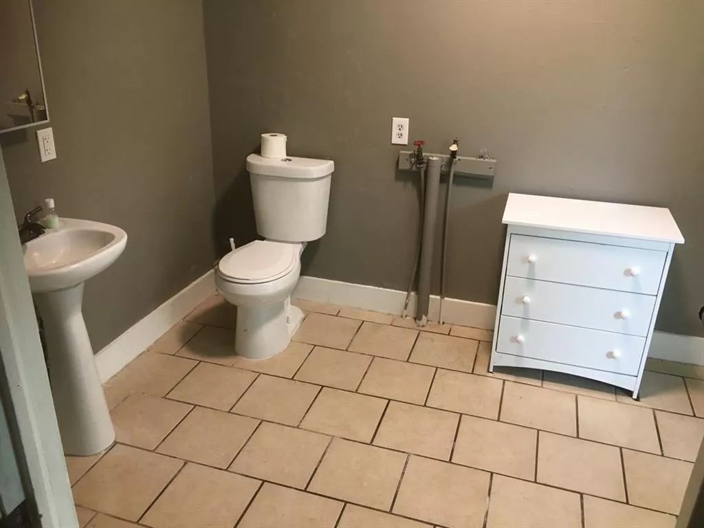 2730 Lincoln Gladewater, Texas 75647