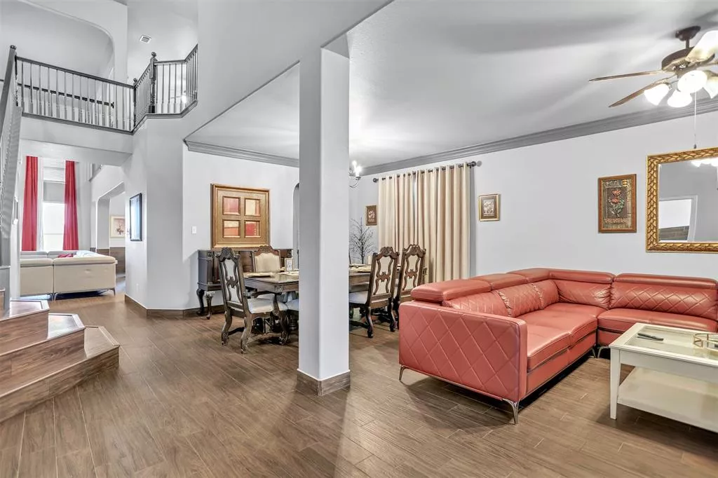 5015 Golden Eagle Drive, Grand Prairie, Texas 75052