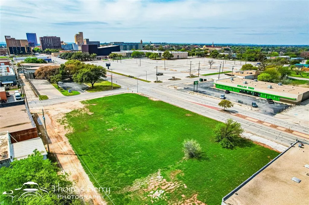 803 Pine Street, Abilene, Texas 79601