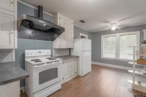 8696 W Fm 13 Henderson, Texas 75654