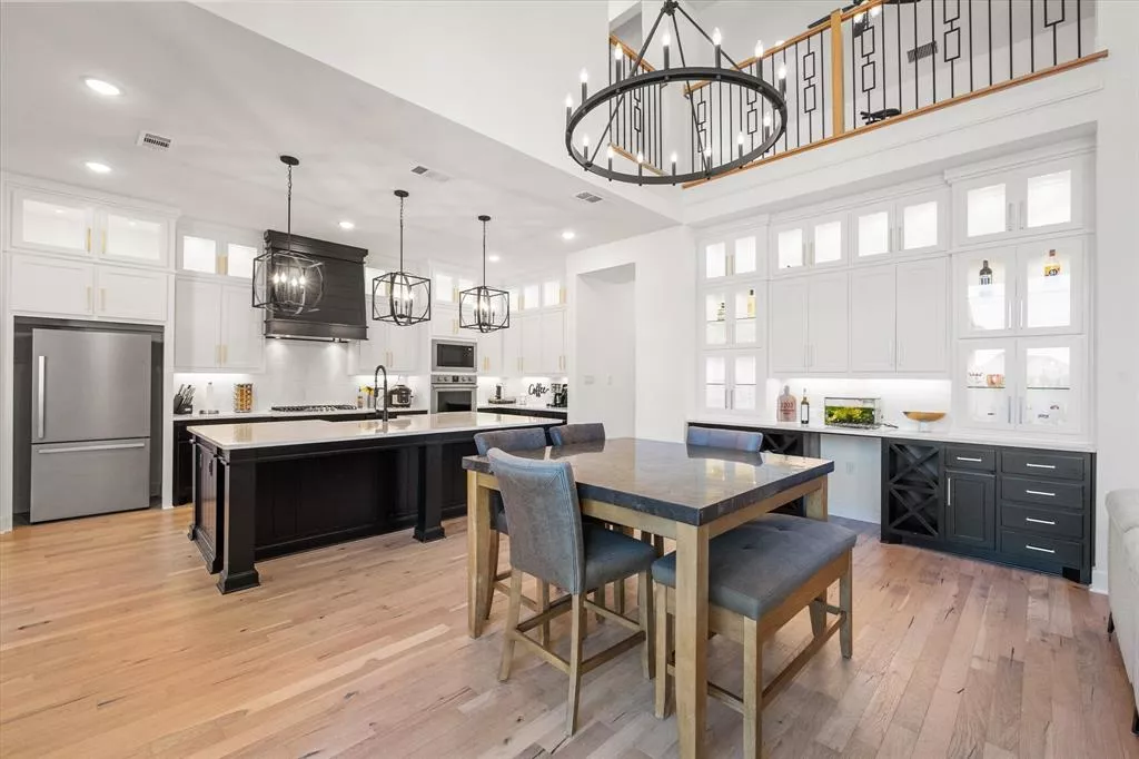 1203 Limestone Ridge Road, Mansfield, Texas 76063