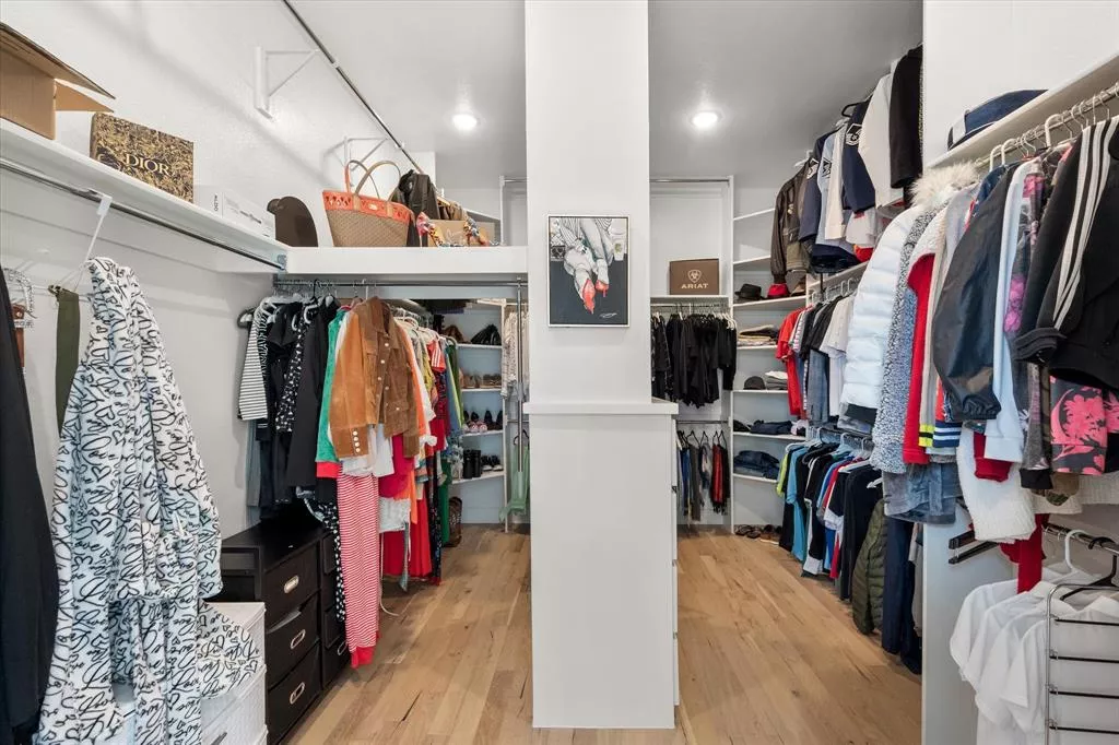 1203 Limestone Ridge Road, Mansfield, Texas 76063