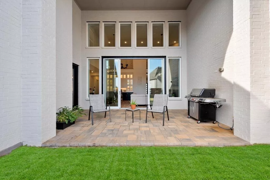 1203 Limestone Ridge Road, Mansfield, Texas 76063