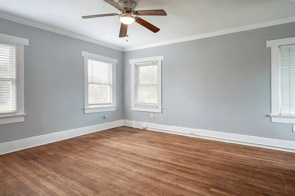 2700 South Boulevard, Dallas, Texas 75215