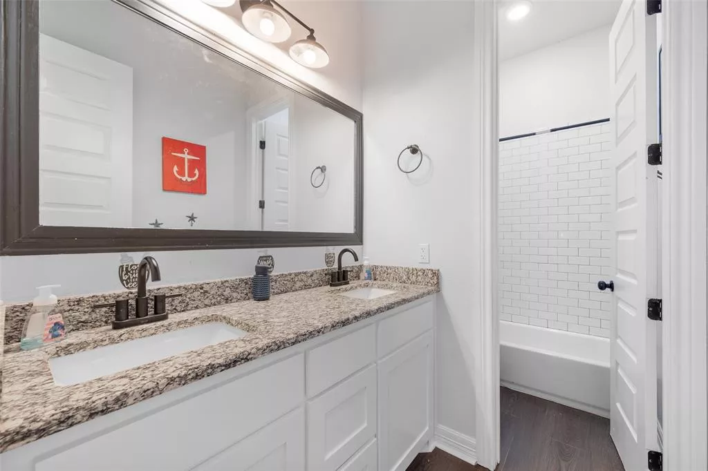 3259 S Highway 281 Mineral Wells, Texas 76067