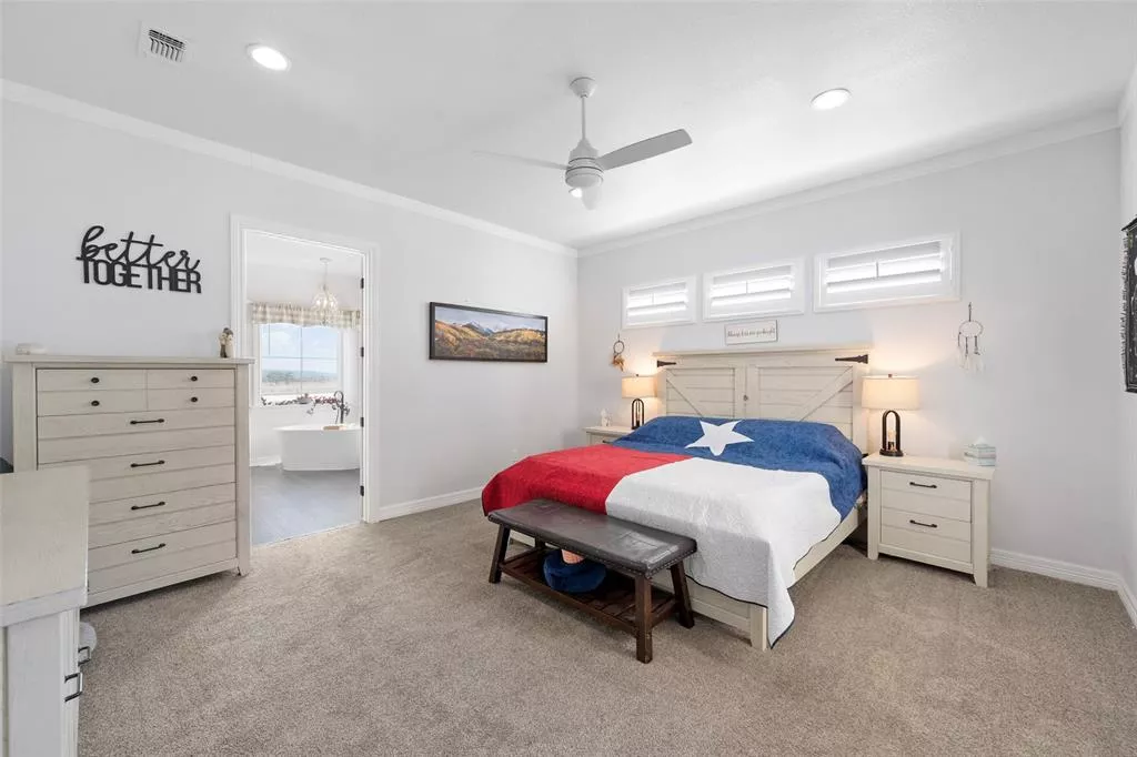 3259 S Highway 281 Mineral Wells, Texas 76067