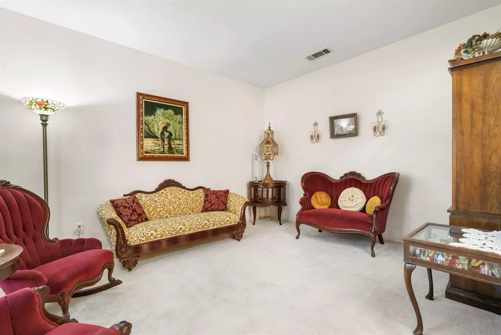 5378 Natchez Trail, Fort Worth, Texas 76137