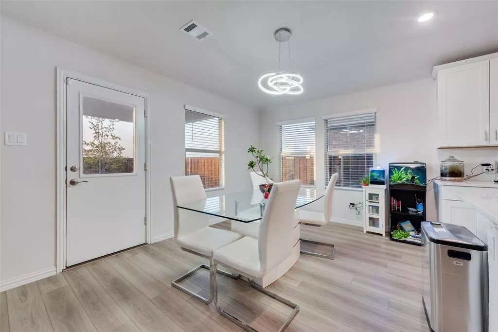 10636 Brookshire Road, Fort Worth, Texas 76126