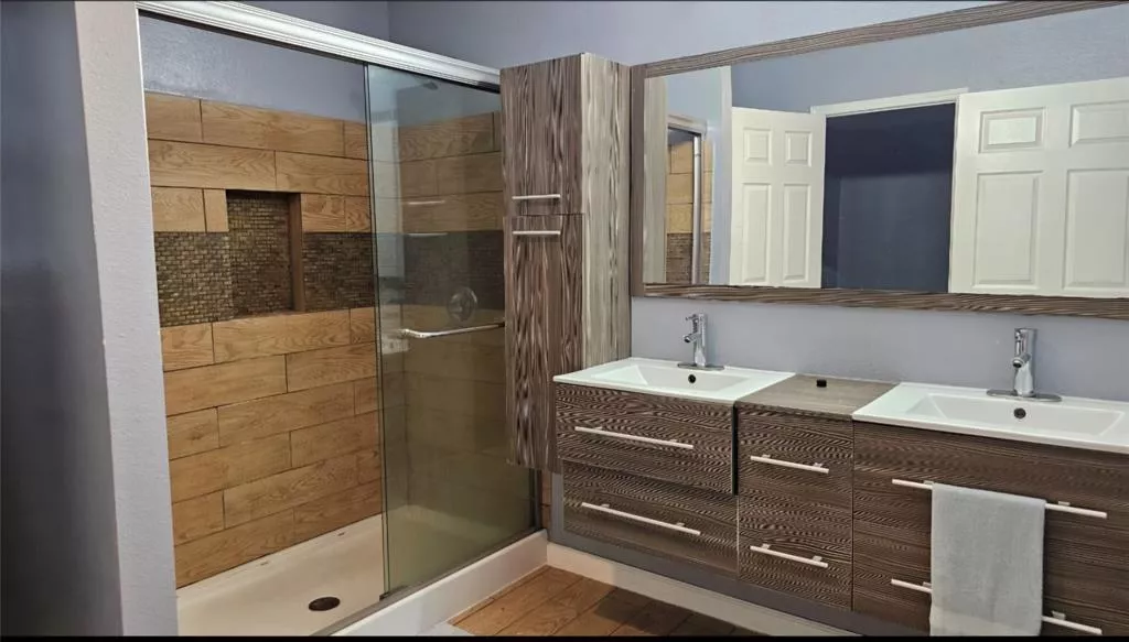 6674 Cool Morn Drive, Dallas, Texas 75241