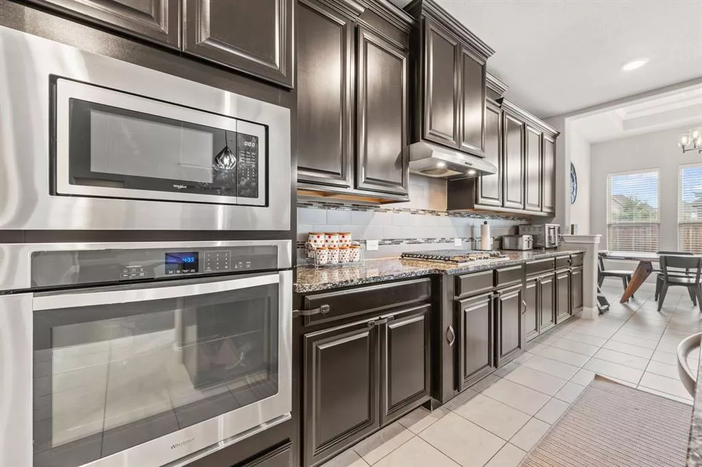 1112 Rendon Place, Mansfield, Texas 76063