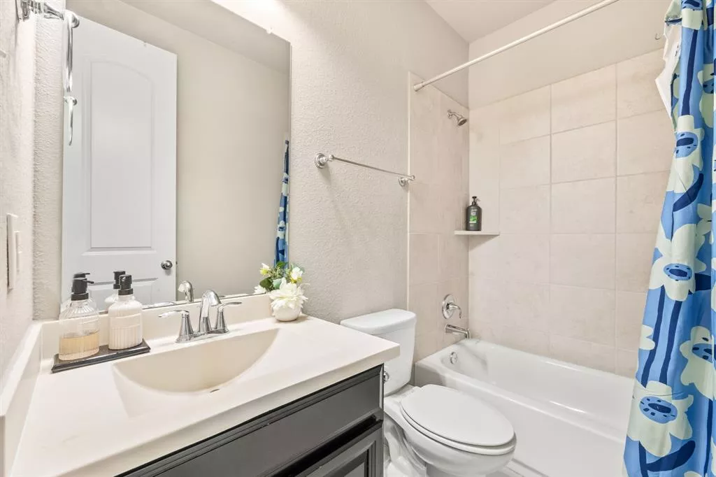 1112 Rendon Place, Mansfield, Texas 76063