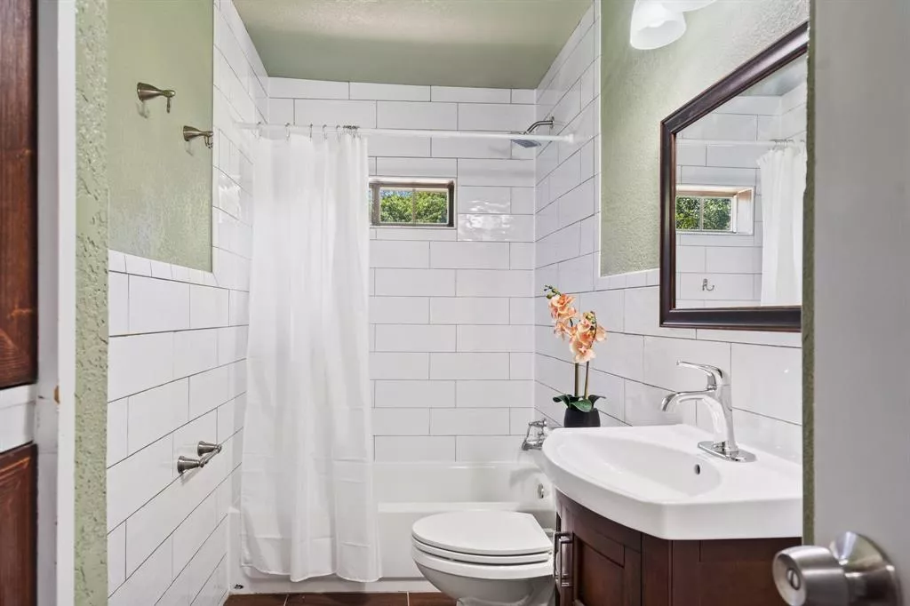 1512 Lackland Street, Arlington, Texas 76010